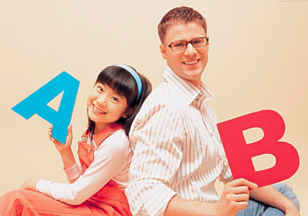 【鼎鑫中心】臺(tái)灣“佳音英語(yǔ)”品牌進(jìn)駐，雙方簽訂品牌戰(zhàn)略合作！